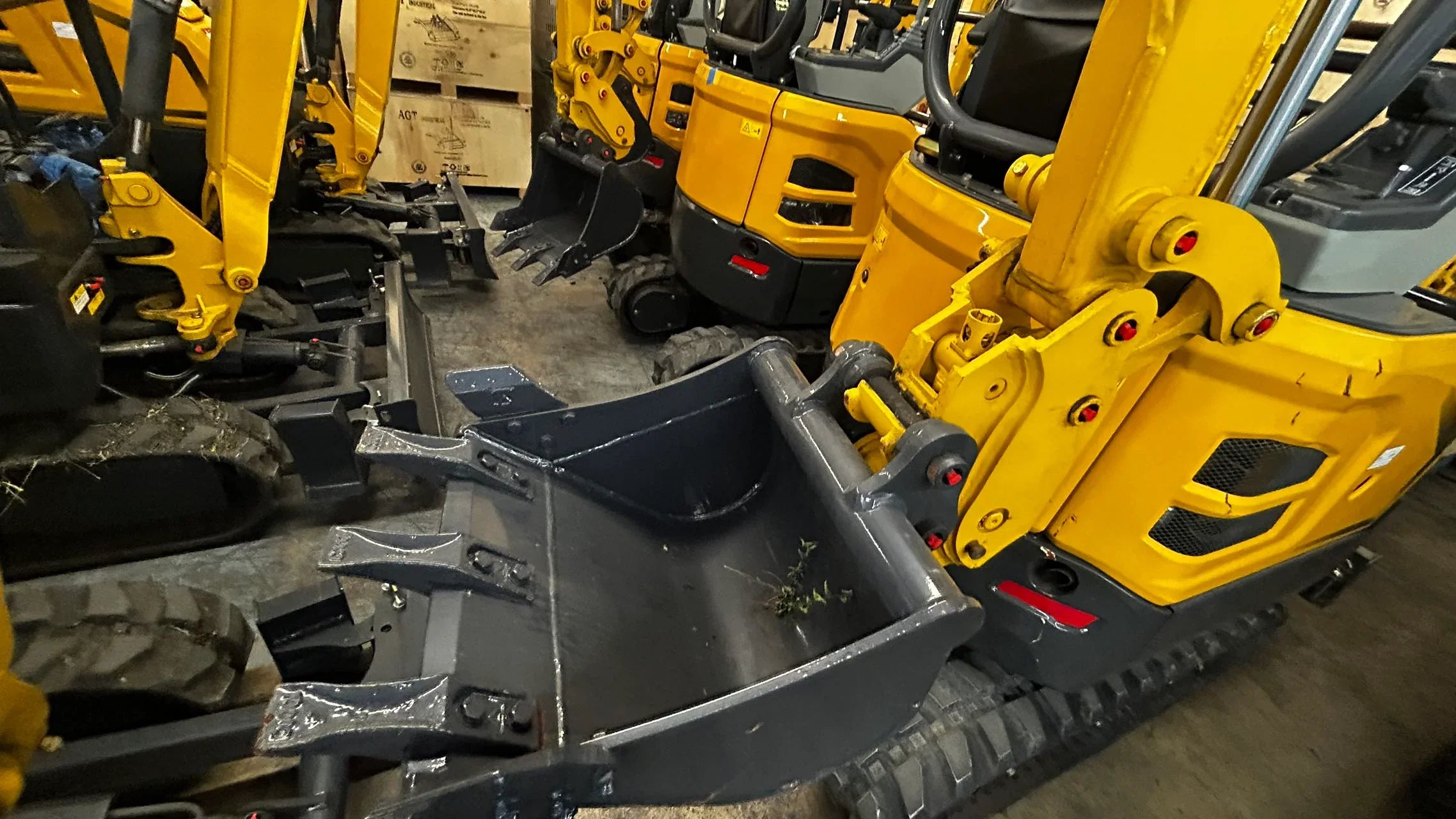 AGT-SE17SR 1.8 TON, KUBOTA Diesel Engine Mini Excavator