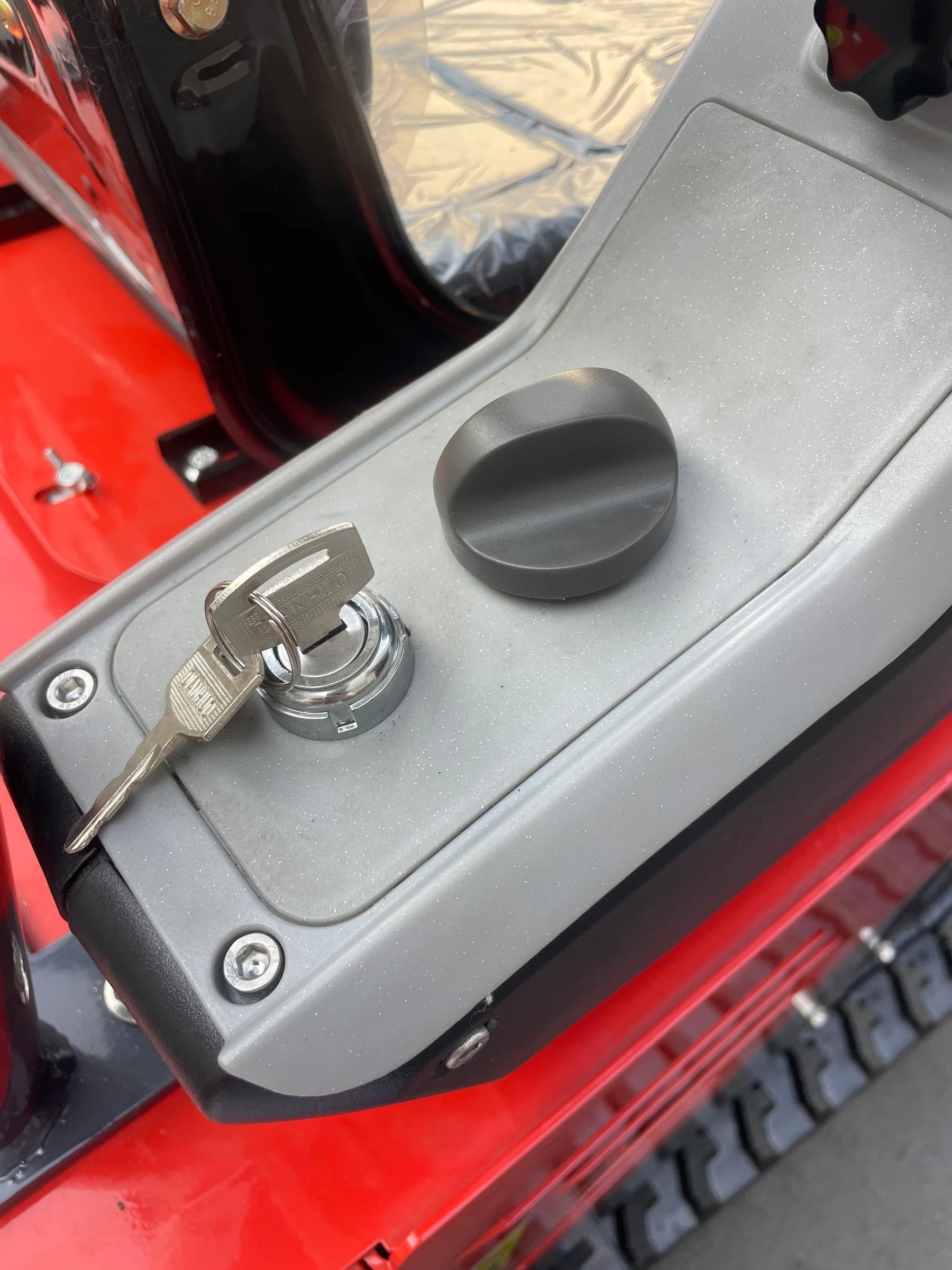 AGT-DM12X-PLUS Updated Model 1 Ton Excavator, With Hydraulic Thumb and Pilot System, Dual Display and Swing Boom