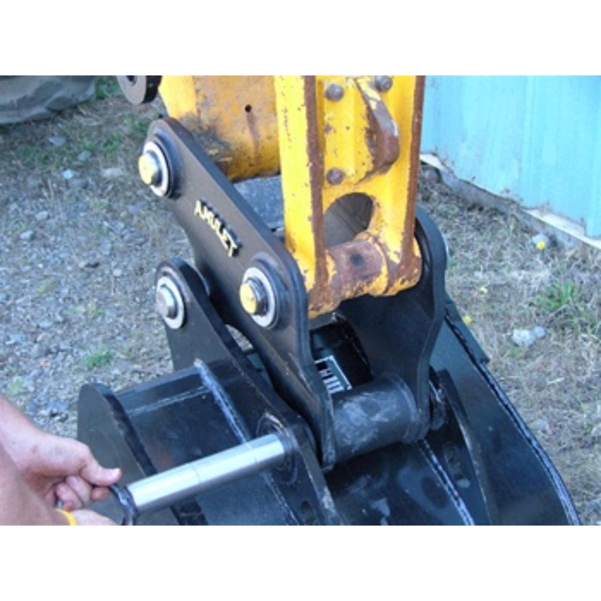 Amulet MINI HITCH MECHANICAL COUPLER