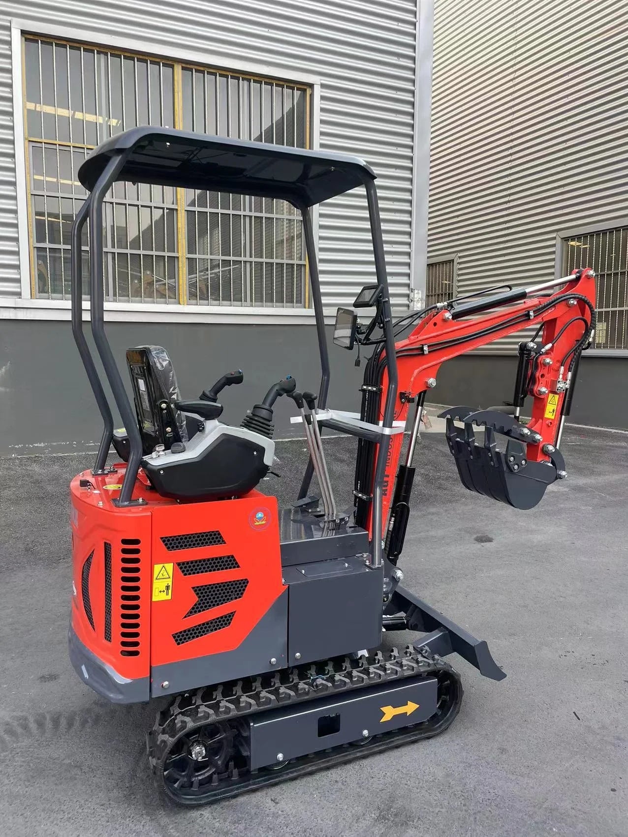 AGT Updated Model 1 Ton Mini Small Excavator, With Hydraulic Thumb and Pilot System, Dual Display and Swing Boom